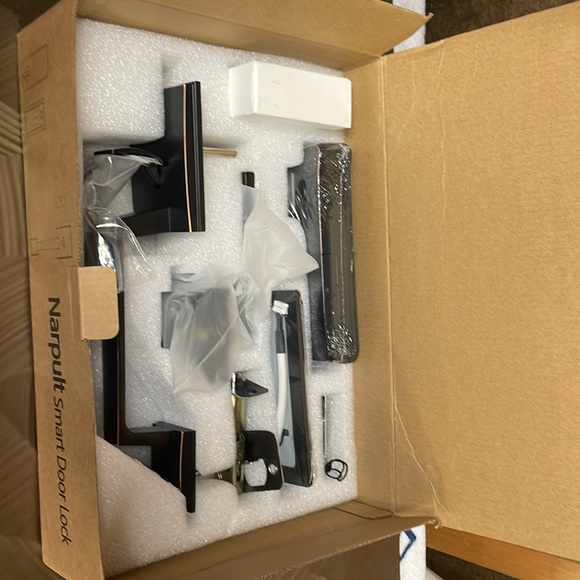 Narpult Smart Door Lock. Keyless Entry Deadbolt& Handle Fingerprint Electronic! - Picture 8 of 8